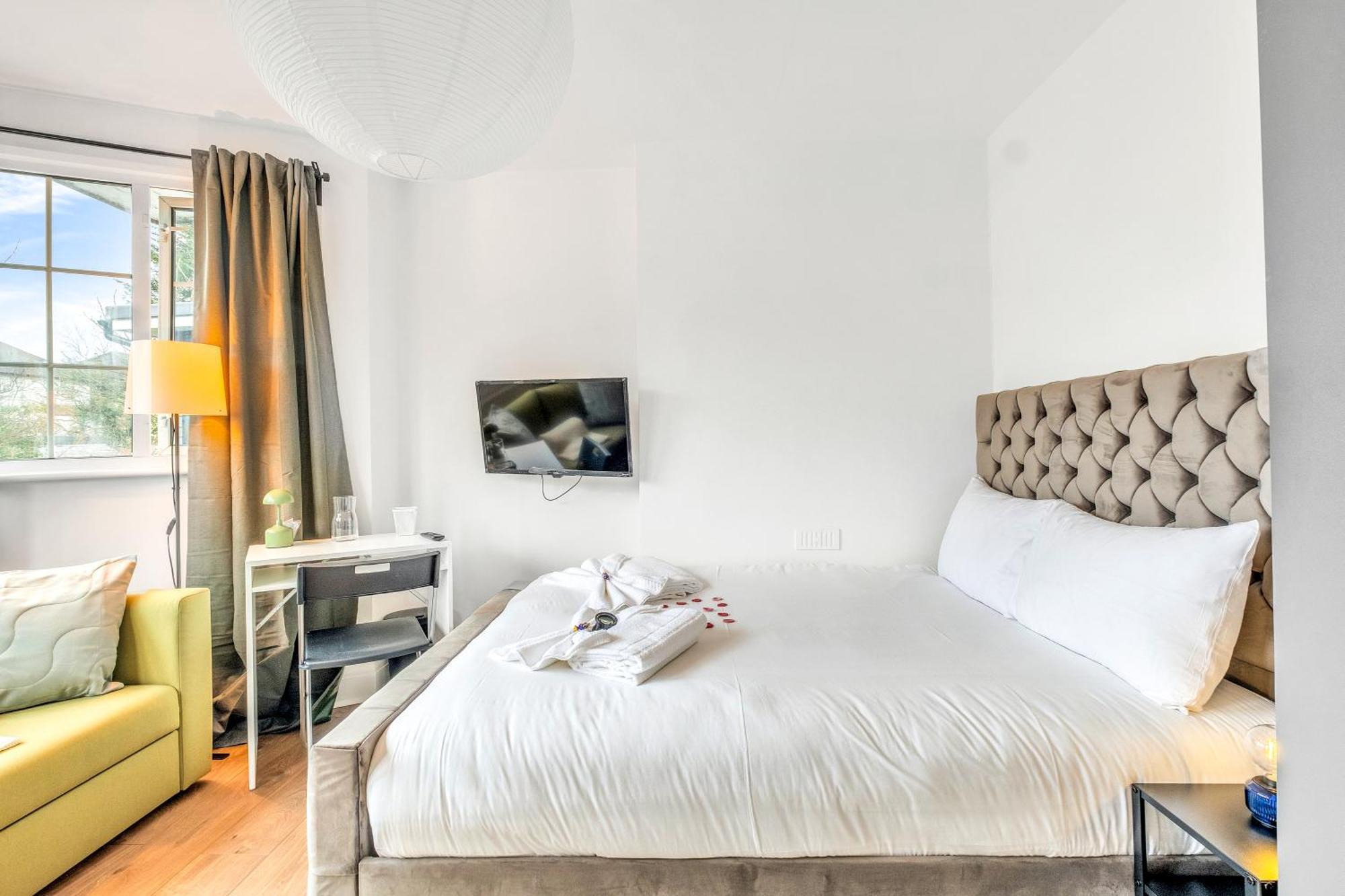 Tube - 10 Min Walk, Wembley Stadium - 20 Min By Bus, Pet Friendly, Free Parking, Flat 5 إدجوير المظهر الخارجي الصورة